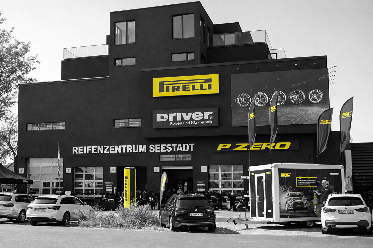 54b35f1e-27bb-4461-98e6-c38c45b58450 Reifenzentrum Seestadt - Store